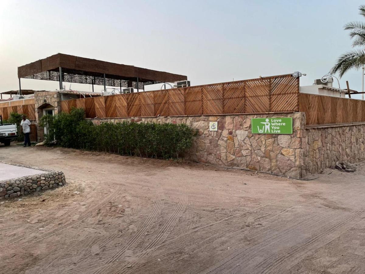 Serafy City Center Hostel And Pool For Foreigners Adults Only Hurghada Exterior foto
