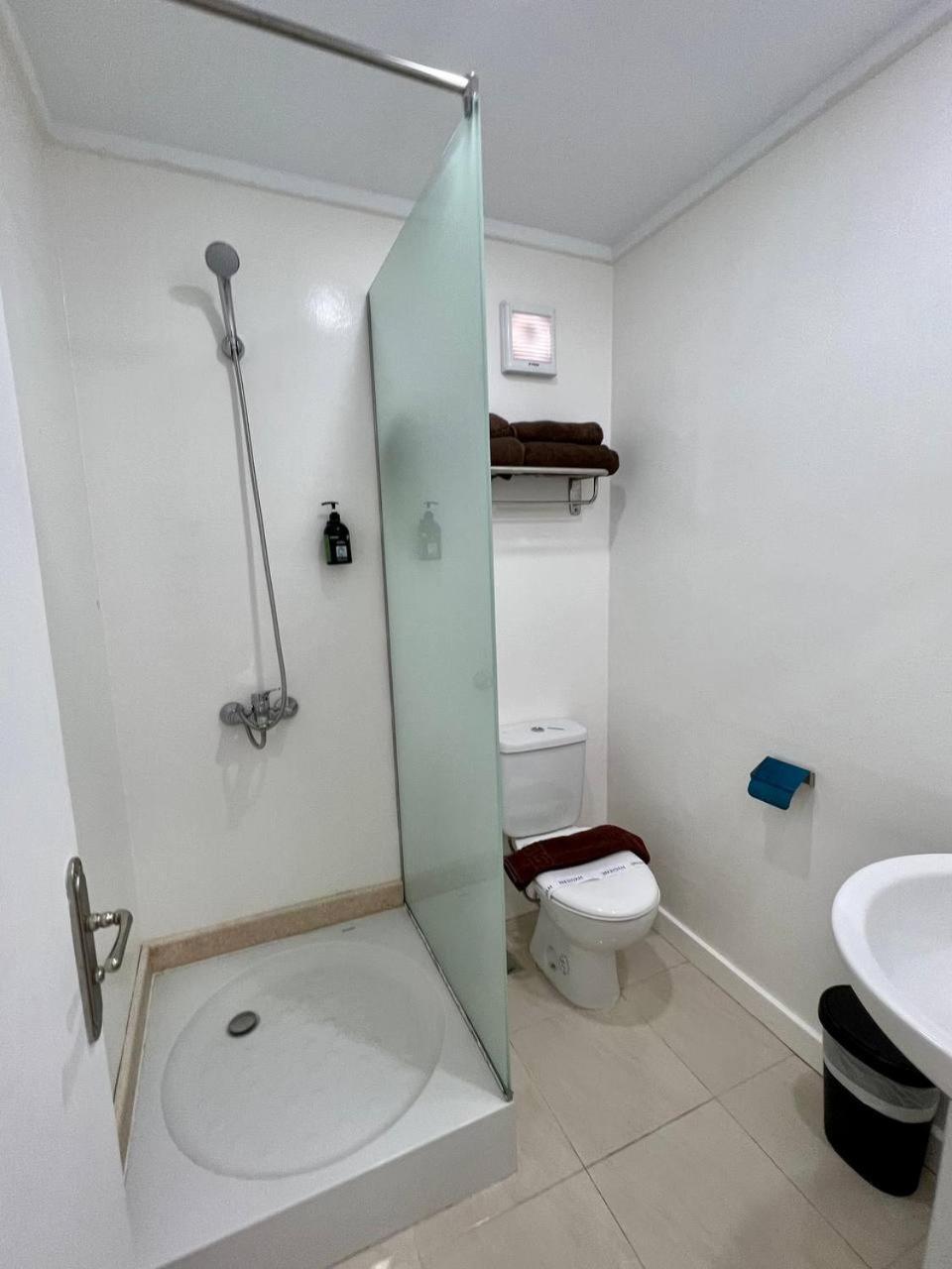 Serafy City Center Hostel And Pool For Foreigners Adults Only Hurghada Quarto foto