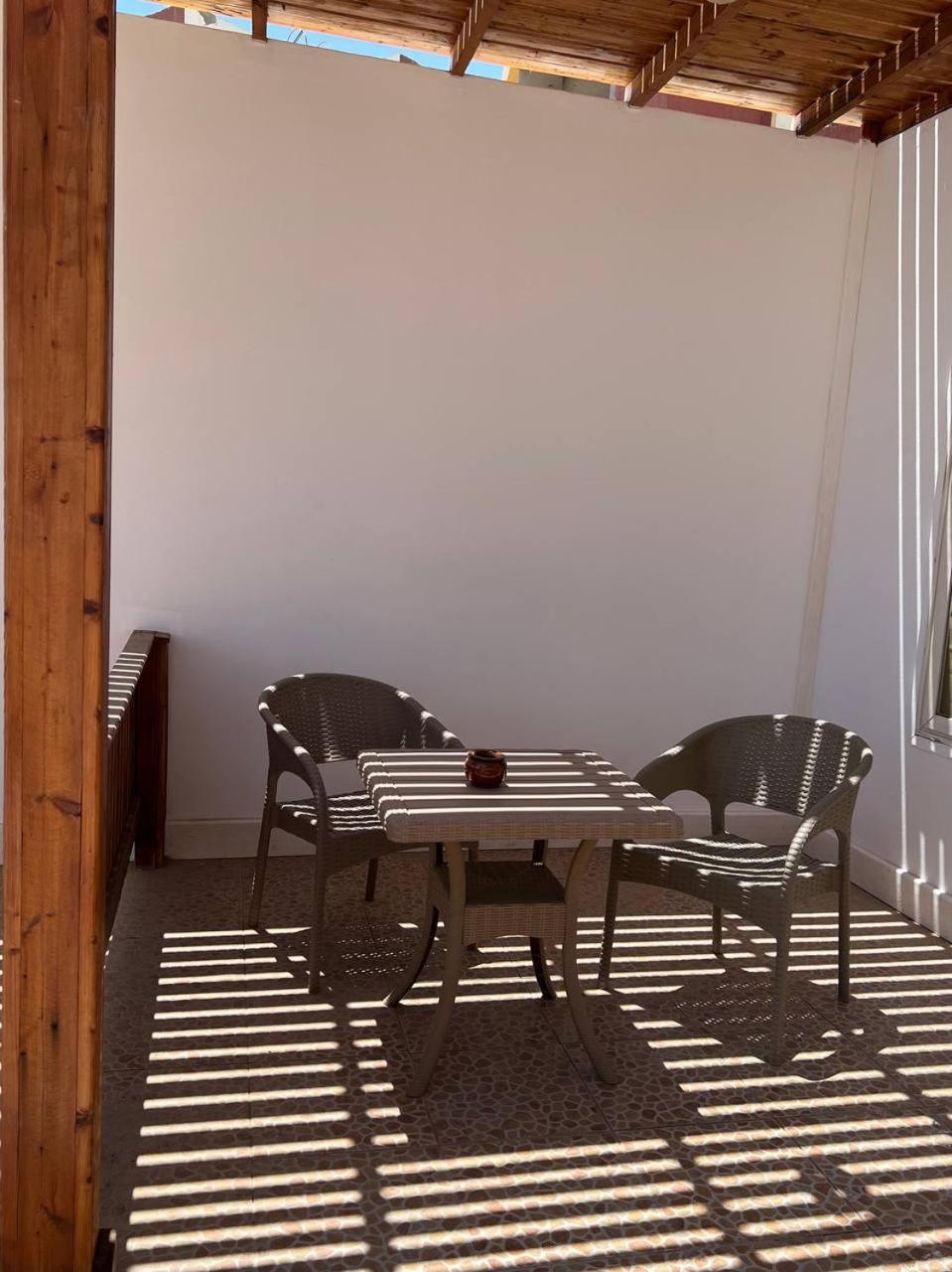 Serafy City Center Hostel And Pool For Foreigners Adults Only Hurghada Quarto foto