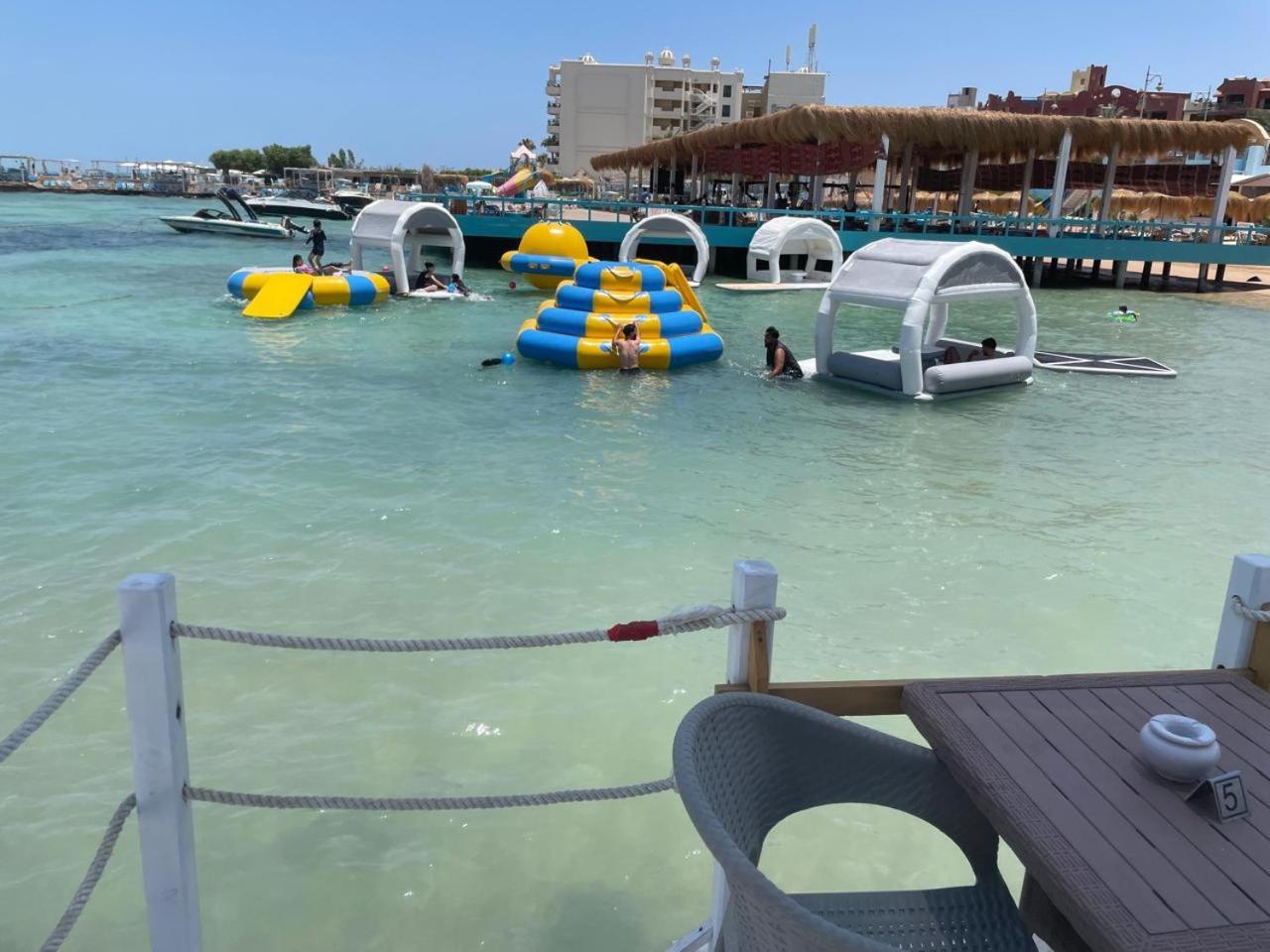 Serafy City Center Hostel And Pool For Foreigners Adults Only Hurghada Exterior foto
