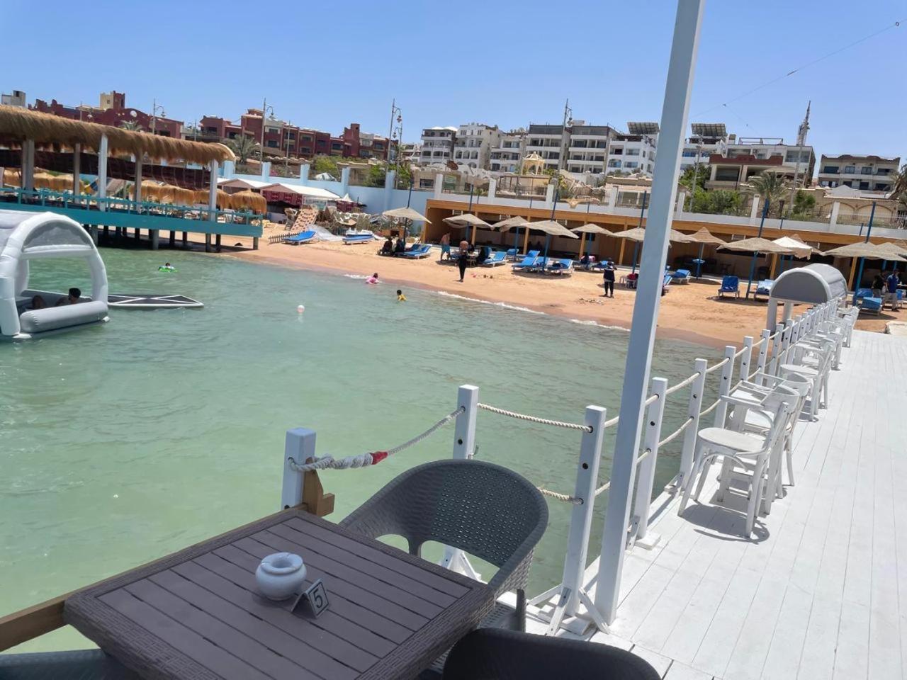 Serafy City Center Hostel And Pool For Foreigners Adults Only Hurghada Exterior foto
